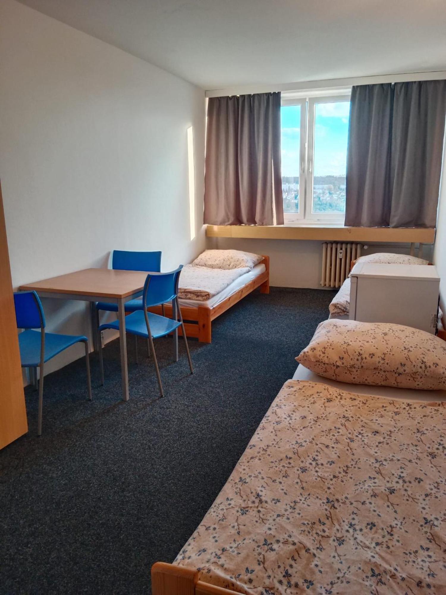 Tvm Tower Modrany Hostel Prague Luaran gambar