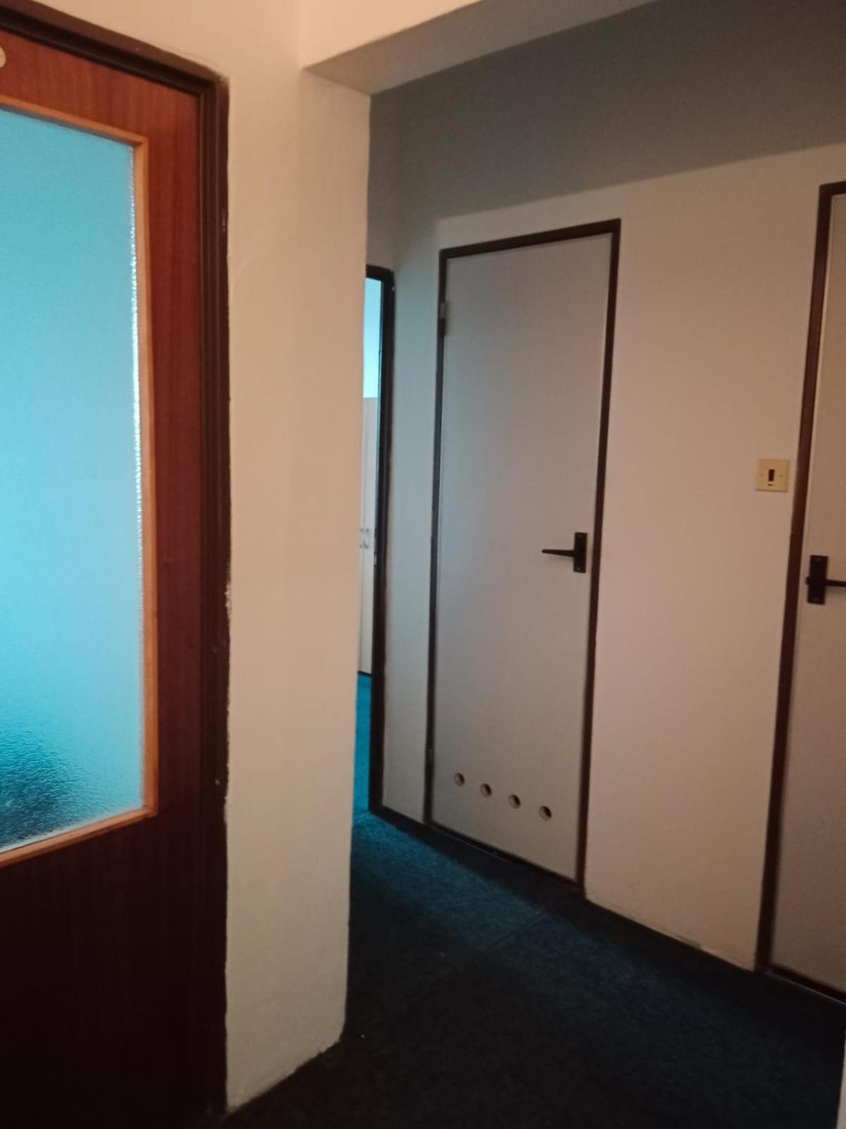 Tvm Tower Modrany Hostel Prague Luaran gambar